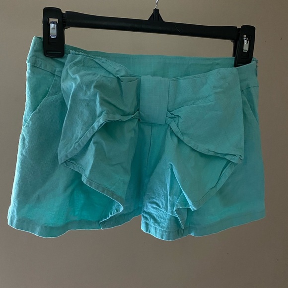 Mint Bow Shorts size Small - Picture 1 of 2